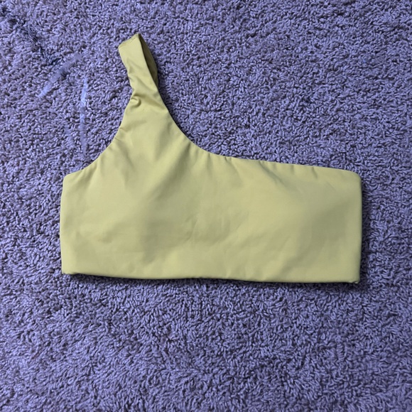 OFFLINE one shoulder sports bra M - Picture 1 of 3